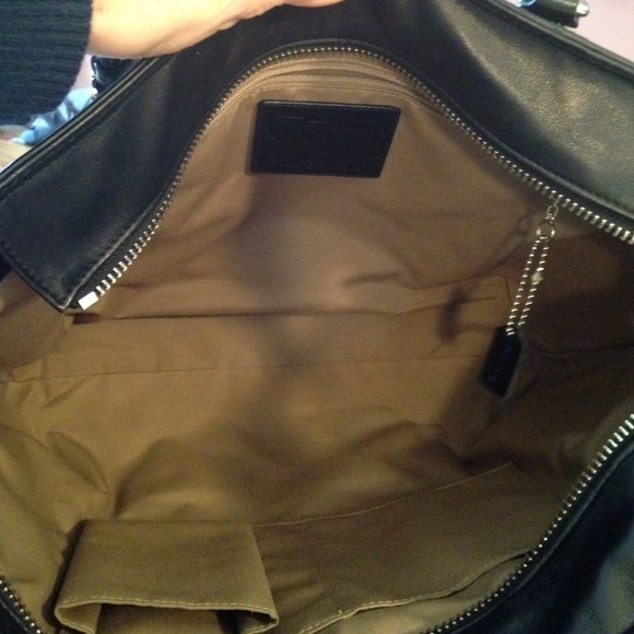 Black authentic Coach Bag - Picture 3 of 4